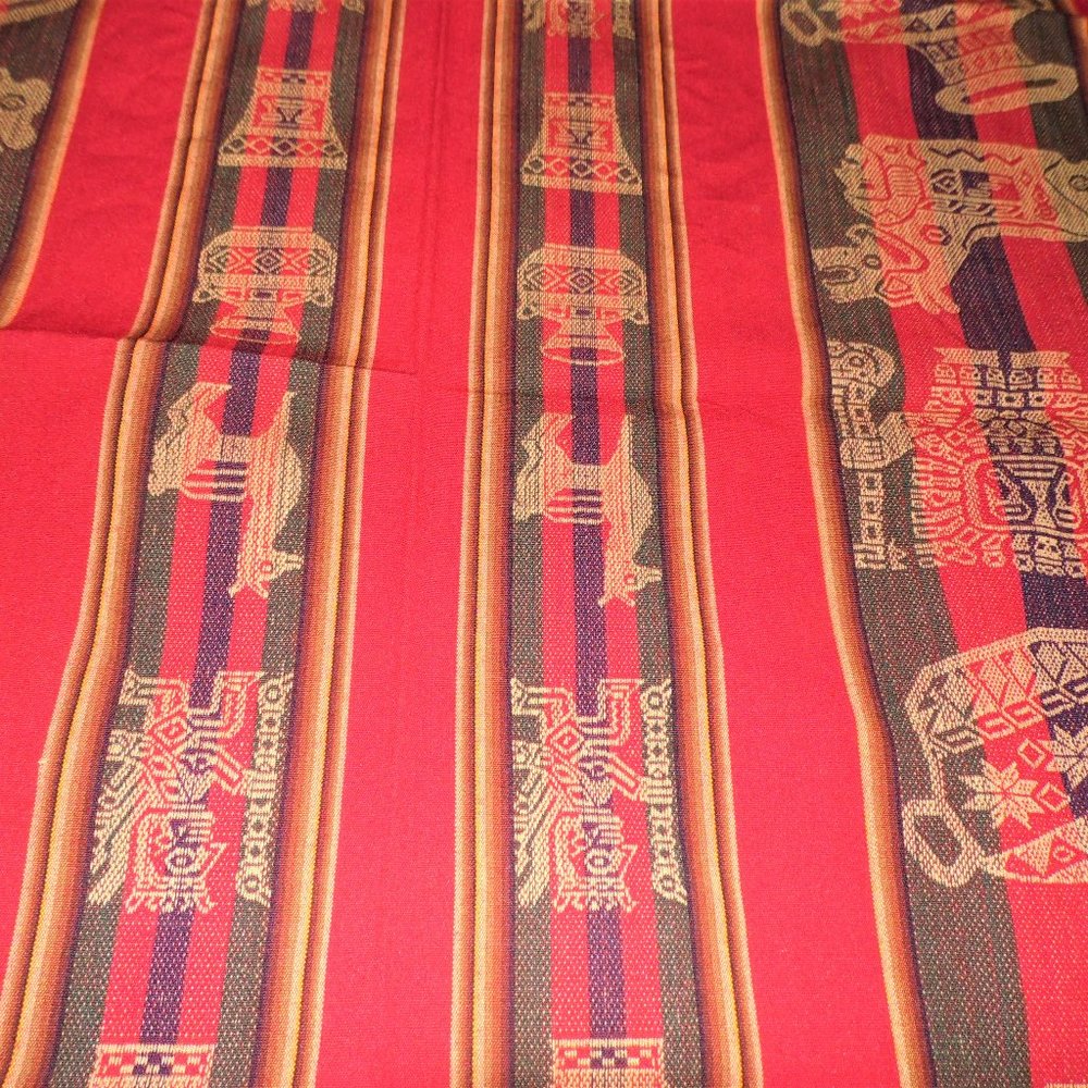 Red  Tapestry Manta Lamas Designs